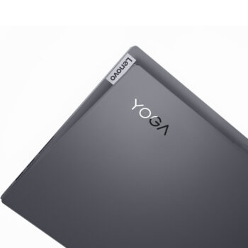 لپ تاپ لنوو Yoga Slim 7 (15″ Intel) نمای بسته سه گوش