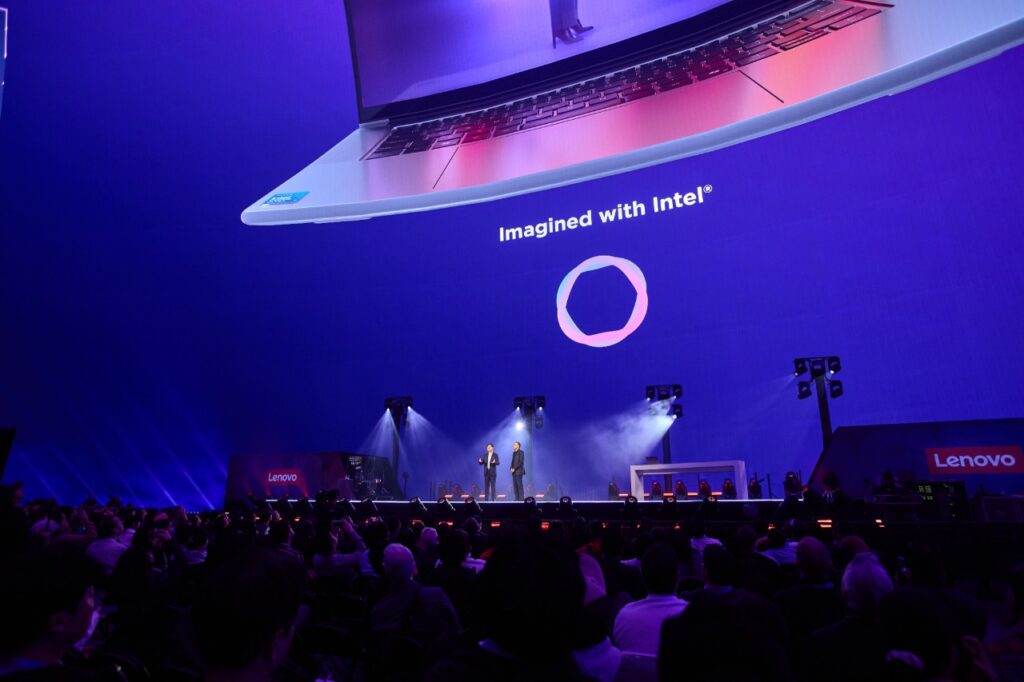لنوو با ارائه نمونه‌های مفهومی رویایی در CES 2026، تجربه کاربری دستگاه‌ها را در عصر هوش مصنوعی متحول می‌کند.