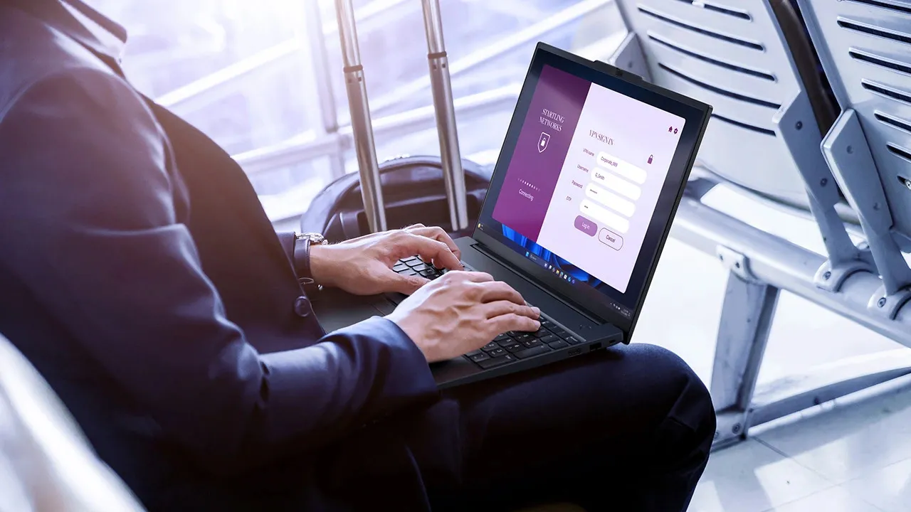Features (1) ThinkPad E16 Gen 3 (16″ AMD)
