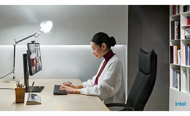 Features(1) ThinkCentre M90a Gen 6 Intel (24″)